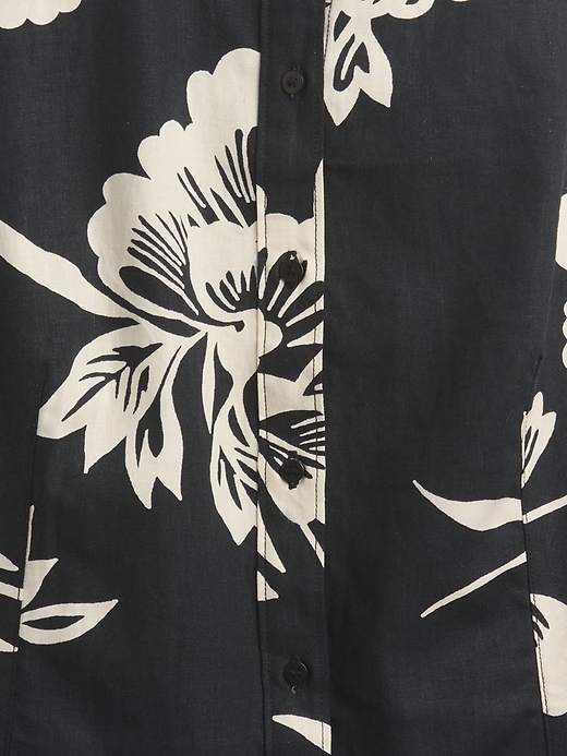 Image number 5 showing, Linen-Blend Sleeveless Button-Front Shirt