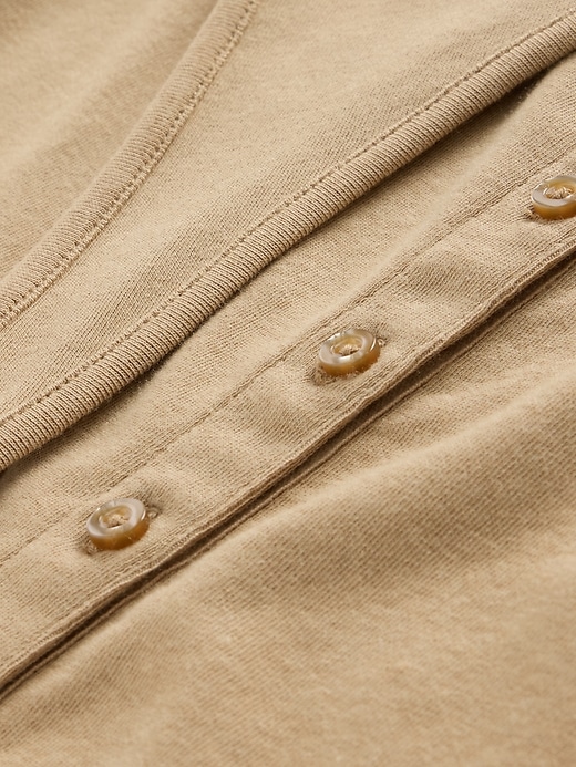 Image number 5 showing, Modern Cropped Top