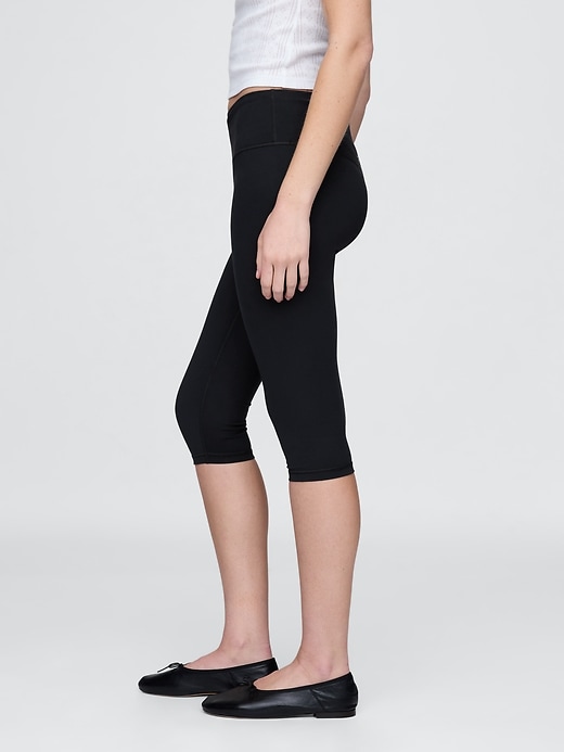 Image number 3 showing, GapFit High Rise Power Cropped Leggings