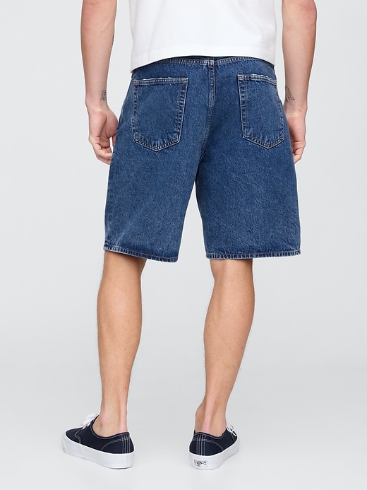 Image number 4 showing, '90s Loose Denim Shorts