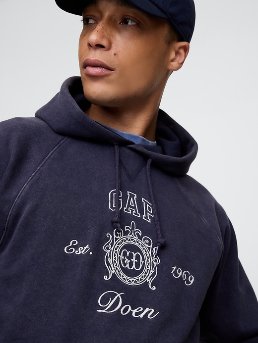 Image number 3 showing, Gap × DÔEN Heavyweight Raglan Logo Hoodie