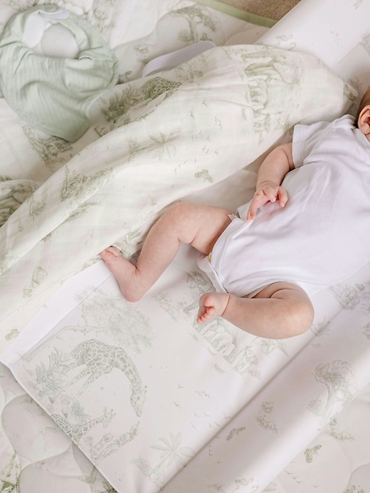 Image number 3 showing, The Gilded Bird Contour Change Pad