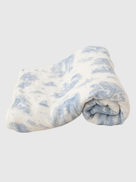 Image number 2 showing, The Gilded Bird Spring Toile Bamboo Baby Blanket
