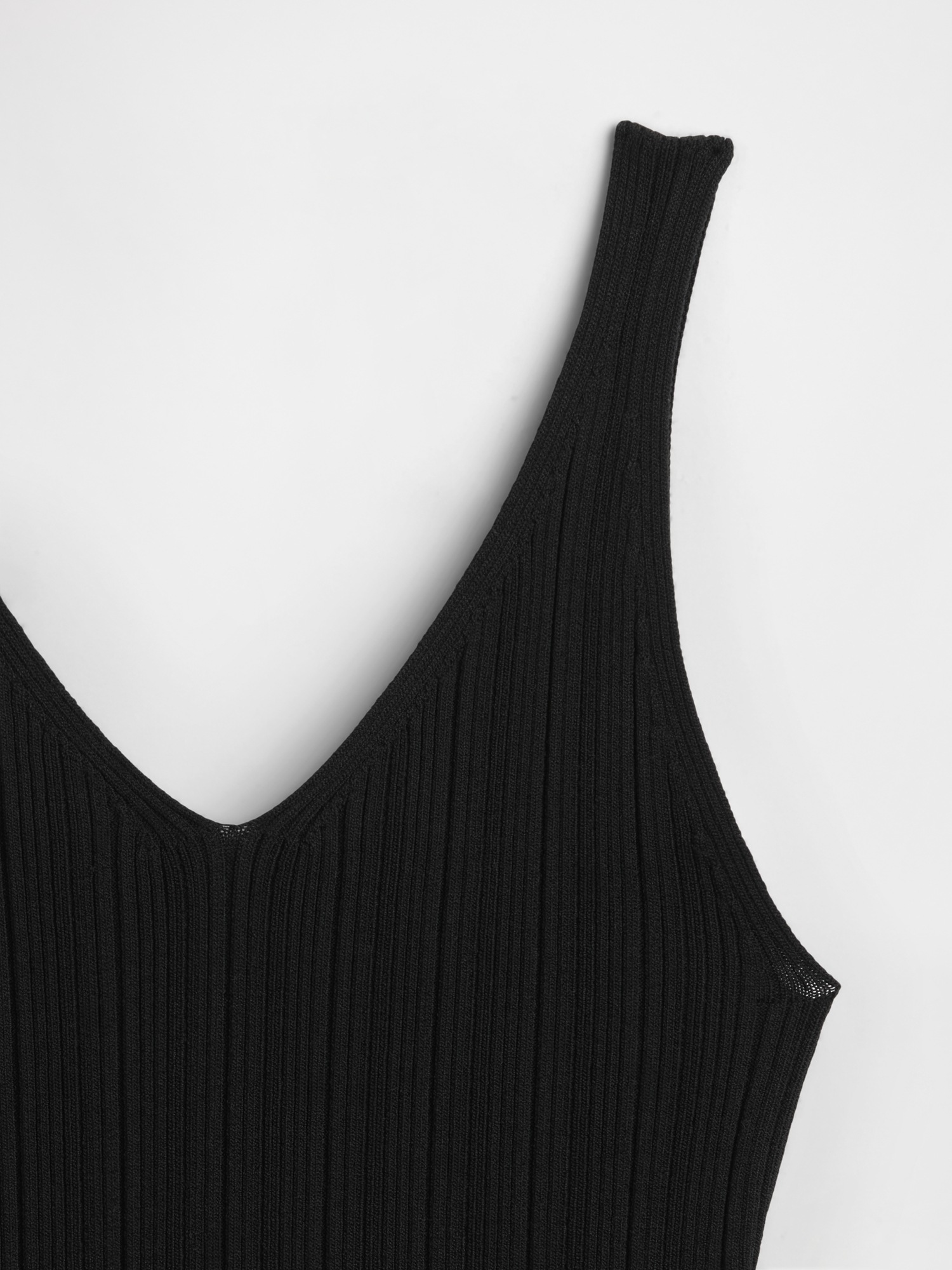 Женский свитер Gap Rib Sweater Tank Top, цвет: Чёрный — фото 3
