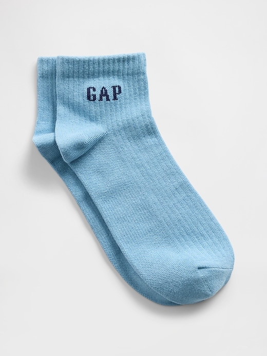 View large product image 1 of 1. Gap Logo Quarter Crew Socks