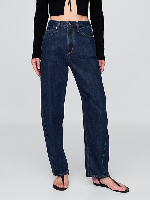 High Rise Barrel Jeans