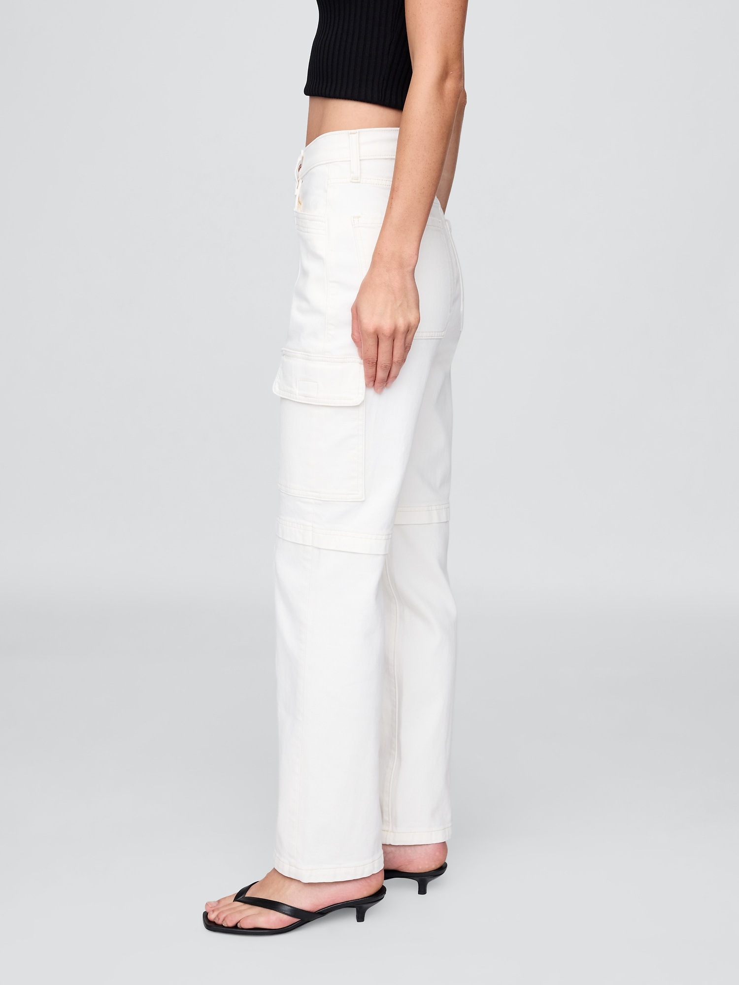 Женские джинсы Gap Mid Rise '90s Loose Cargo Jeans — фото 3