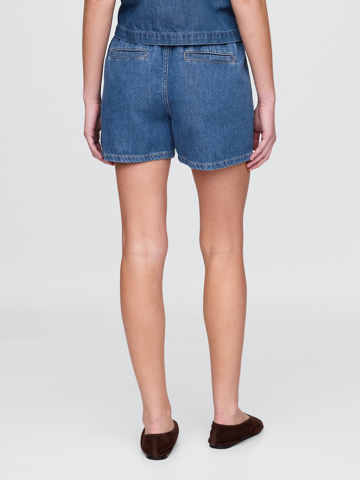Женские трусы Gap Mid Rise UltraSoft Denim Easy Boxer Shorts, цвет: Средний индиго — фото 4