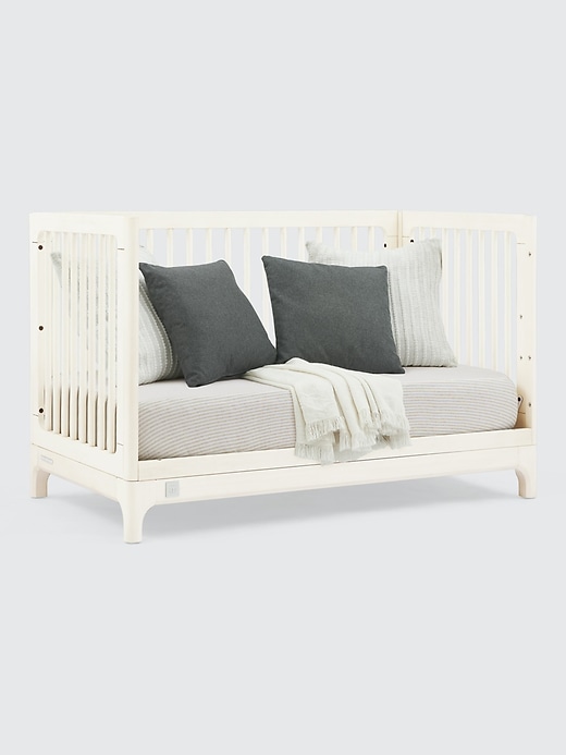 Image number 6 showing, babyGap Wren 4 in 1 Convertible Crib