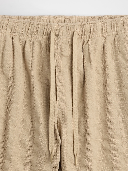 Image number 5 showing, 7" Textured Easy Shorts
