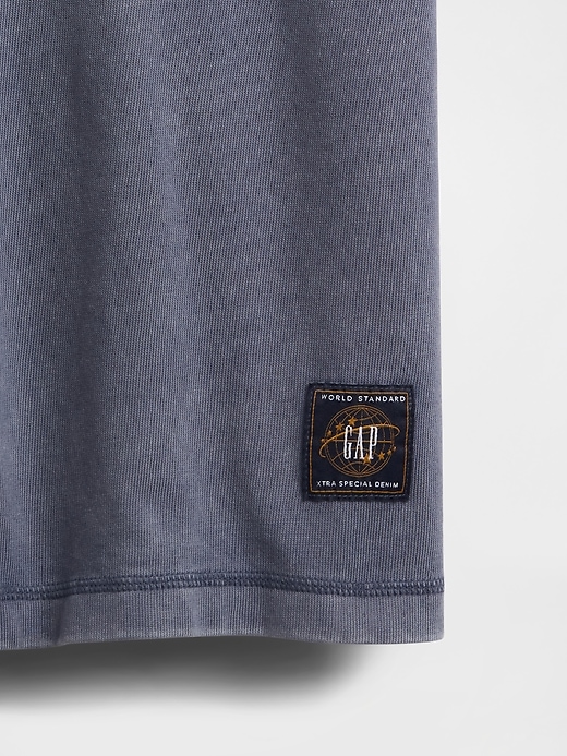 Image number 4 showing, Heavyweight Crop Graphic T-Shirt