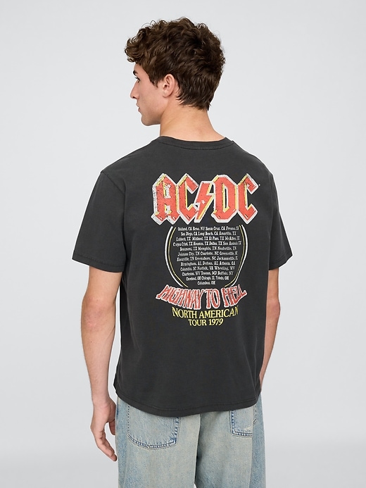 Image number 3 showing, AC/DC 1979 Tour Relaxed Graphic T-Shirt