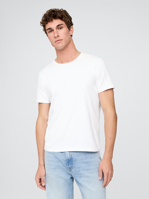 1 of 8 showing, with the color Optic white of product Slim T-Shirt