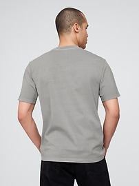 Oasis Graphic T-Shirt