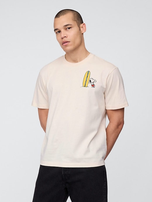 Image number 1 showing, Snoopy Relaxed Graphic T-Shirt