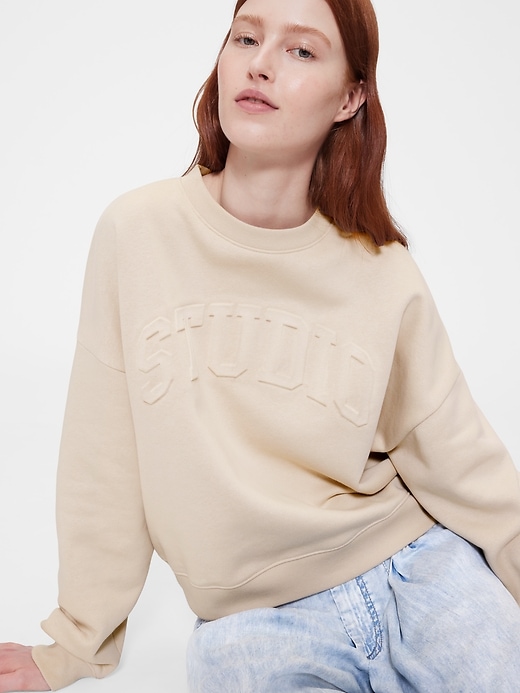 Image number 5 showing, GapStudio VintageSoft STUDIO Sweatshirt