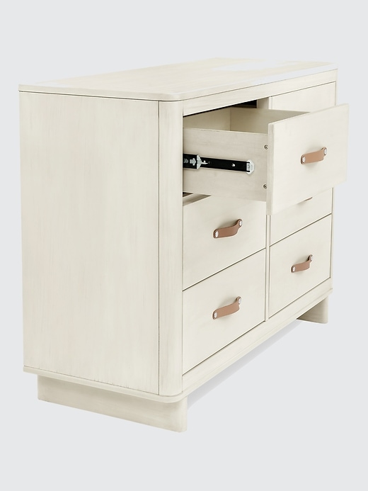 Image number 3 showing, babyGap Skye 6 Drawer Dresser