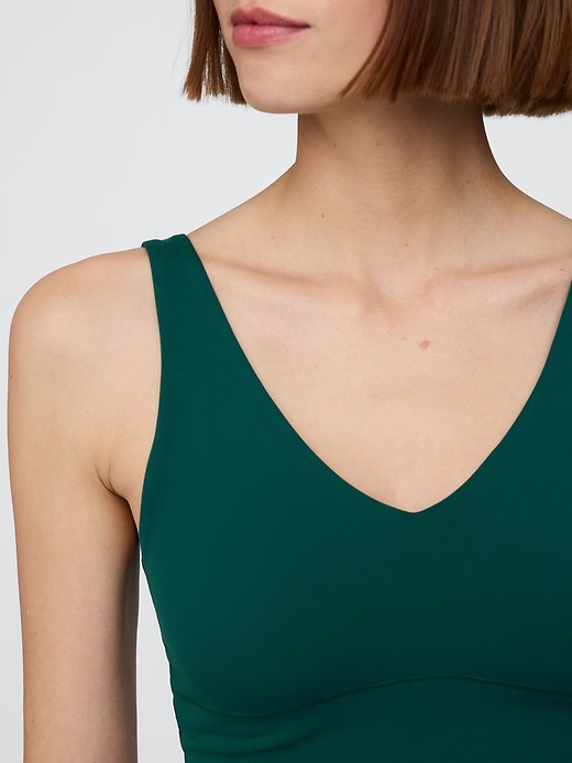 Image number 5 showing, GapFit Smooth V-Neck Brami