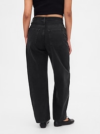 Curvy High Rise Barrel Jeans