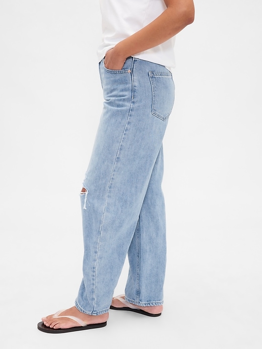 Image number 3 showing, Curvy High Rise Barrel Jeans