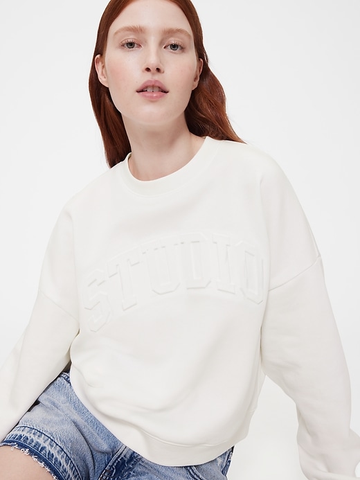 Image number 3 showing, GapStudio VintageSoft STUDIO Sweatshirt