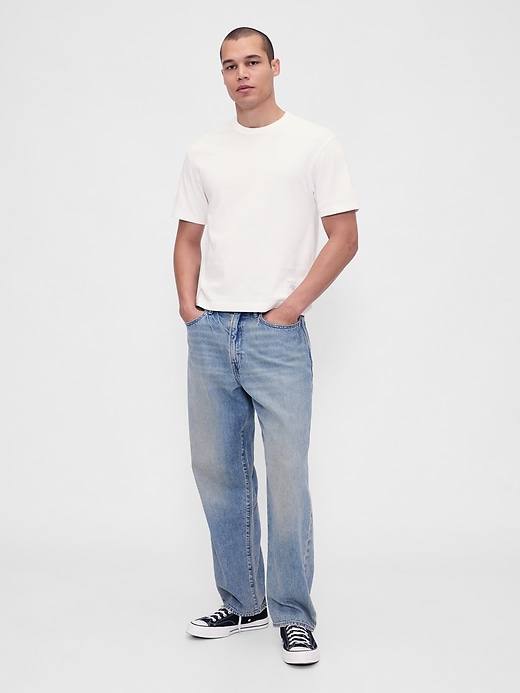 Image number 2 showing, Heavyweight Crop Graphic T-Shirt