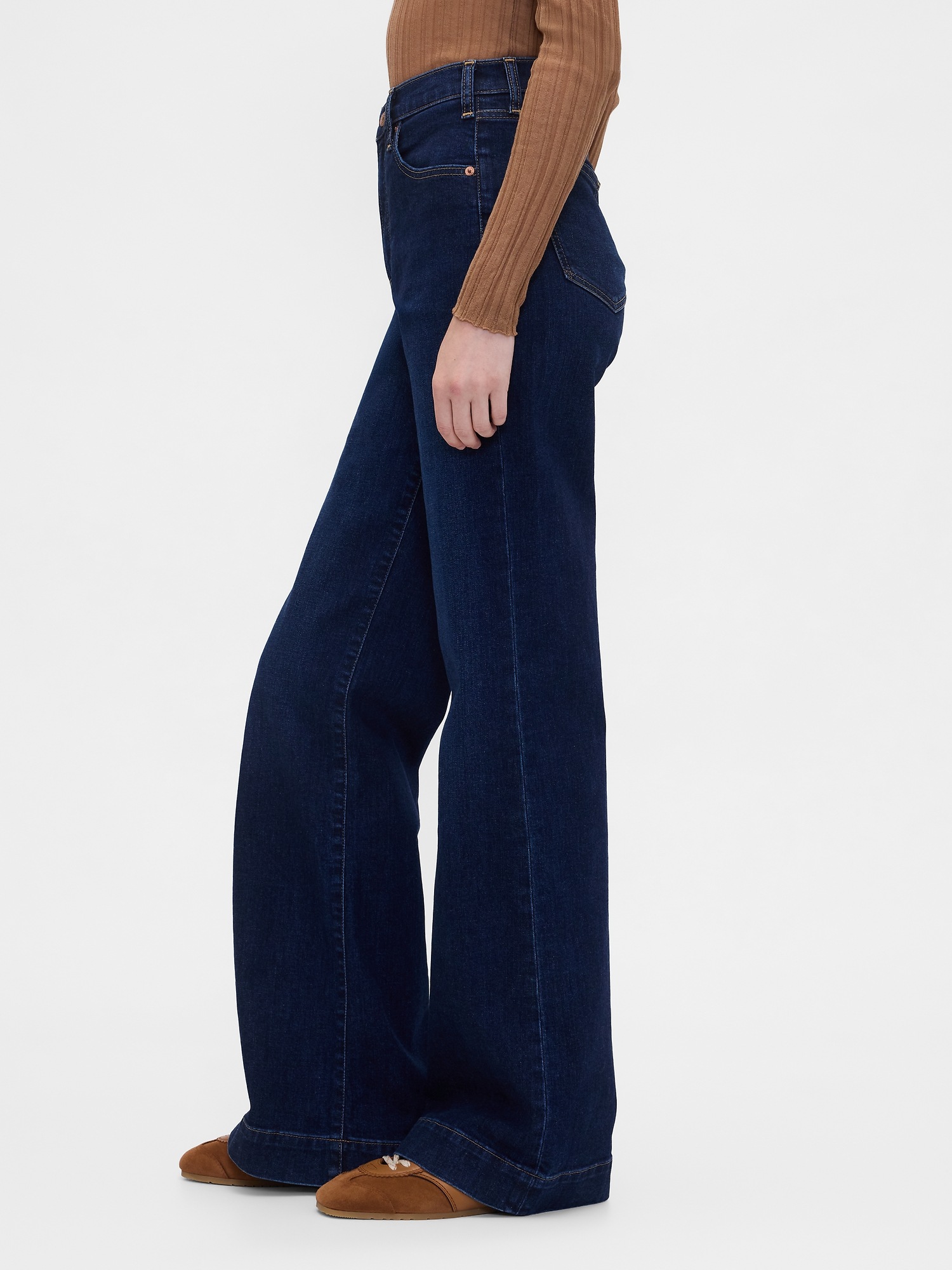 Женские джинсы Gap High Rise Relaxed Flare Jeans — фото 3