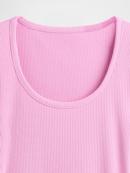 Image number 4 showing, Modern Rib Scoop Crop T-Shirt