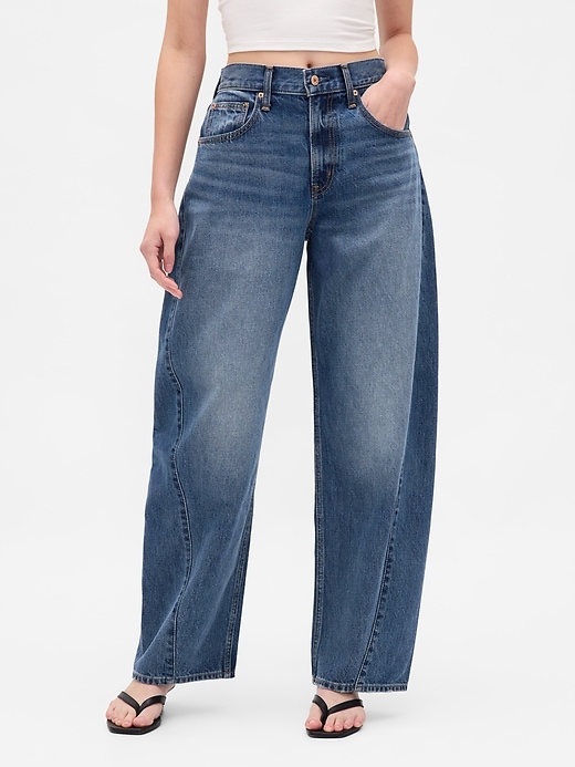 Image number 2 showing, High Rise Baggy Barrel Jeans