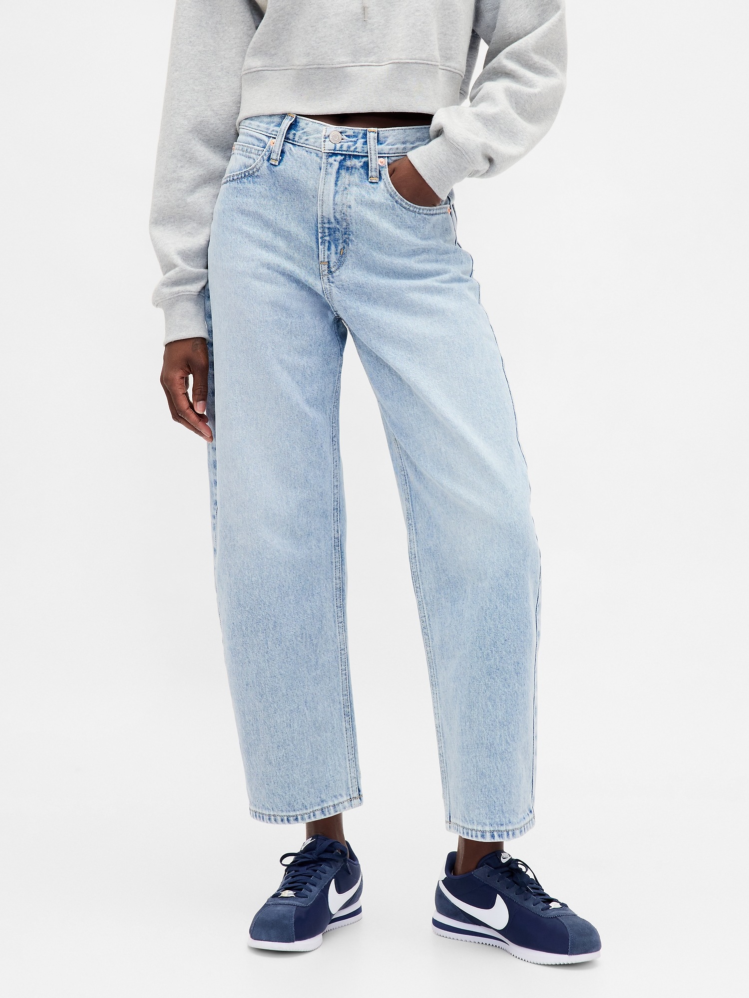 Женские джинсы Gap High Rise Barrel Crop Jeans — фото 2