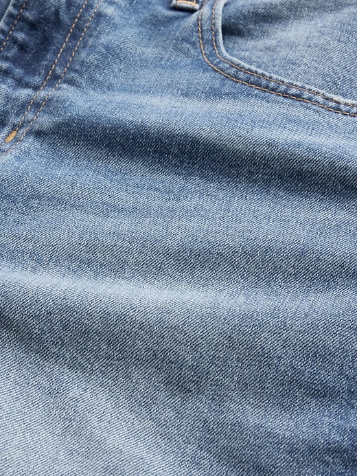Image number 8 showing, Mid Rise Relaxed Crop Jeans