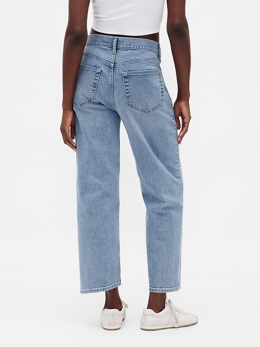 Image number 4 showing, Mid Rise Relaxed Crop Jeans