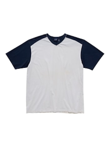 1990s GapVintage Men's Raglan V-Neck T-Shirt — XL