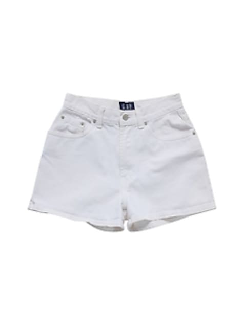 1990s GapVintage Women's White Denim Shorts — 4