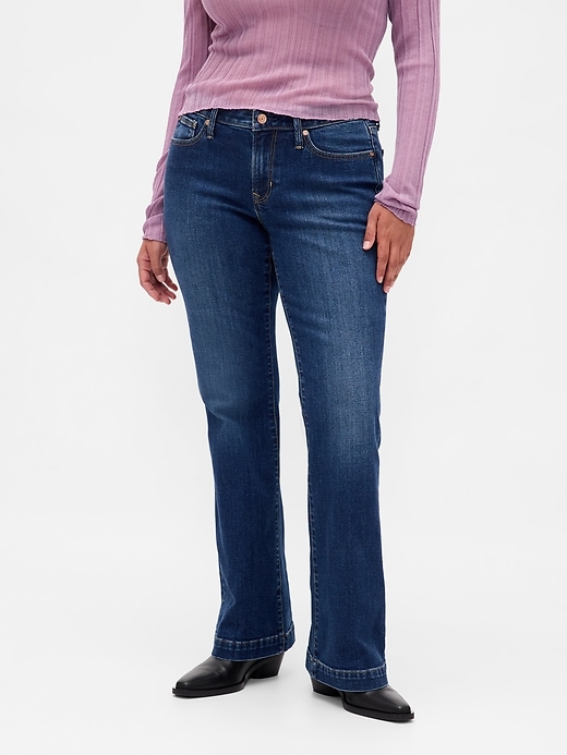 Image number 2 showing, Curvy Low Rise Long & Lean Jeans