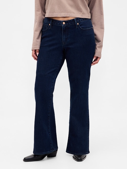 Image number 2 showing, Curvy Low Rise Long & Lean Jeans
