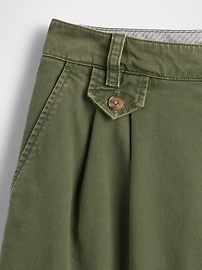 6" Mid Rise Twill Pleated Trouser Shorts