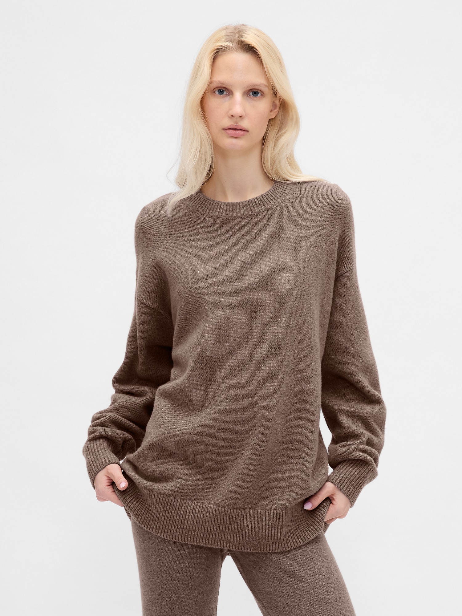Gap Cashsoft Oversized Boyfriend Sweater
