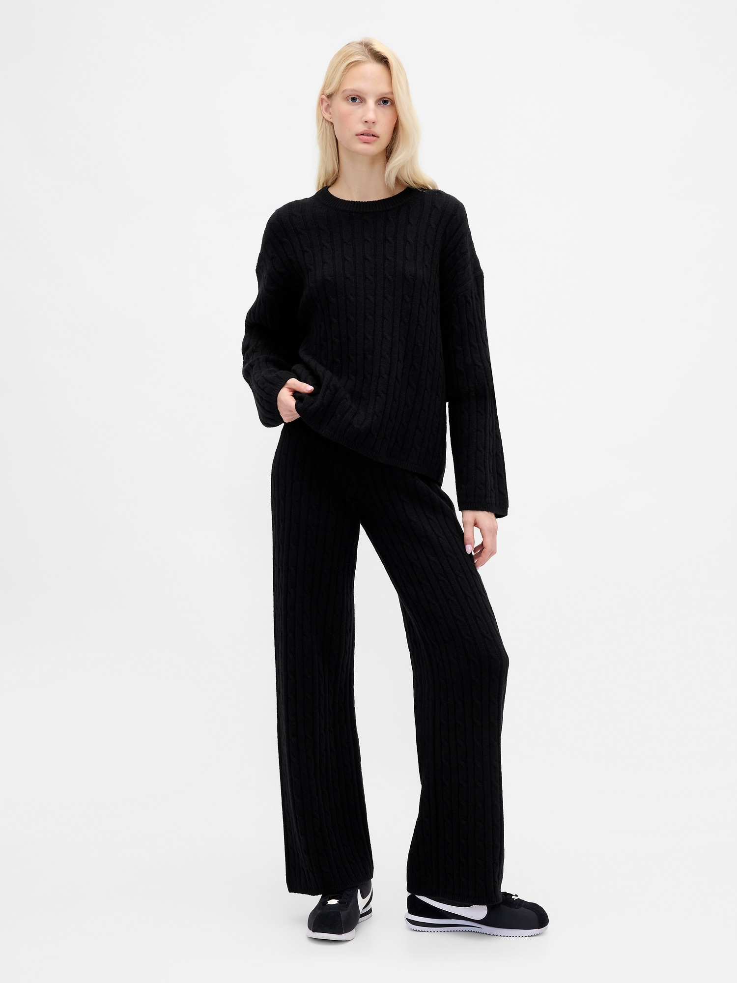 CashSoft Cable-Knit Sweater Pants
