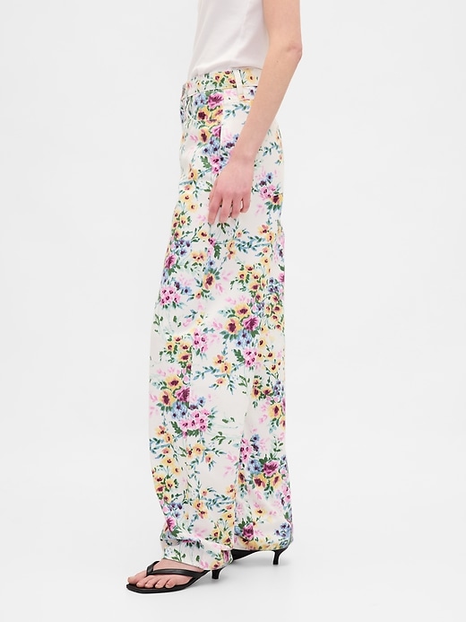 Image number 3 showing, High Rise Floral Barrel Jeans