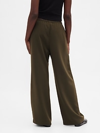 Easy Wide-Leg Pants