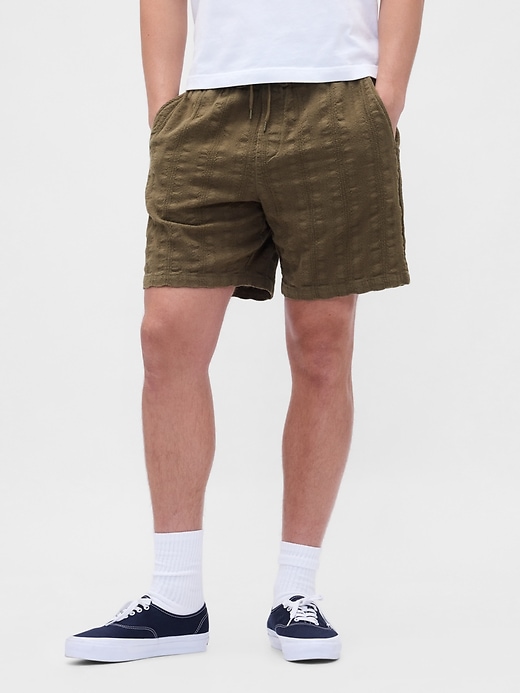 Image number 2 showing, 7" Textured Easy Shorts