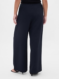 Easy Wide-Leg Pants