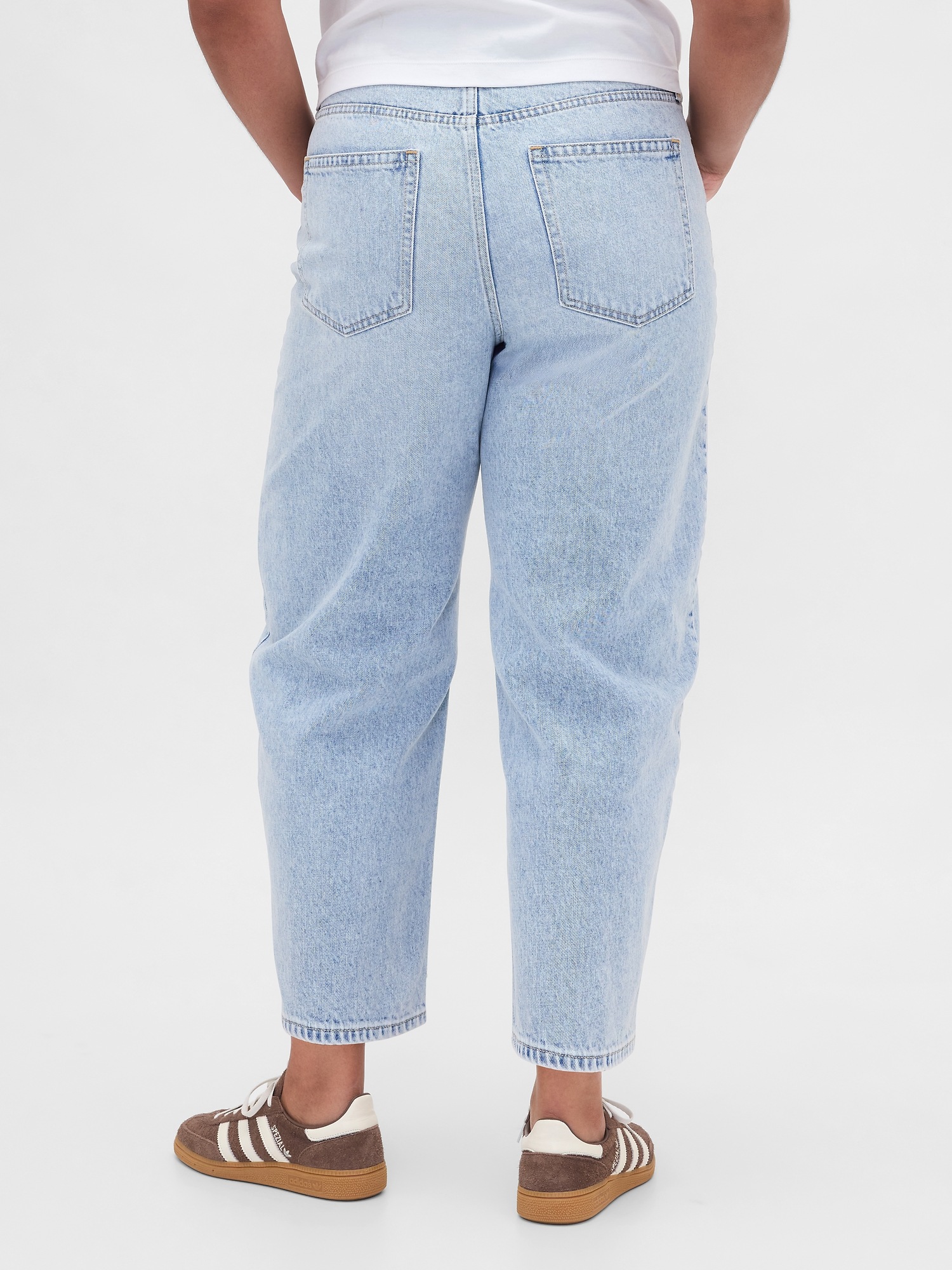 Женские джинсы Gap High Rise Barrel Crop Jeans — фото 6