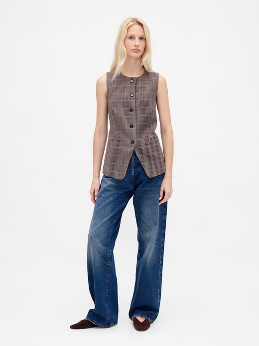High-Neck Vest