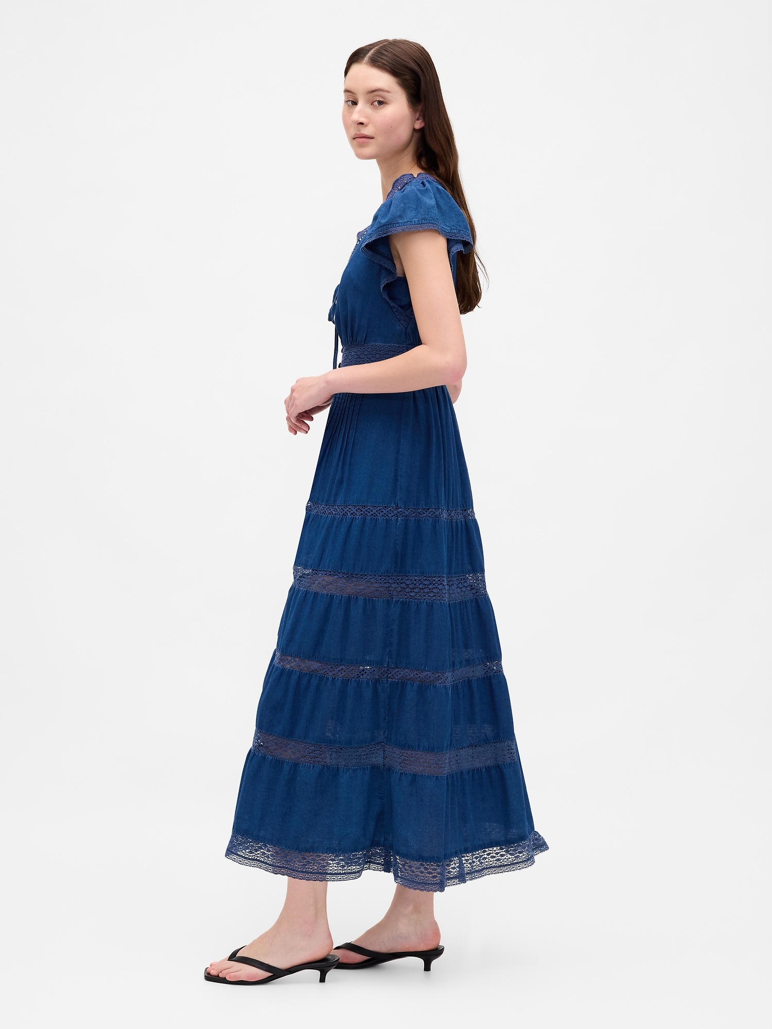 Женское платье Gap Lace-Trim Midi, цвет: Средний индиго — фото 3