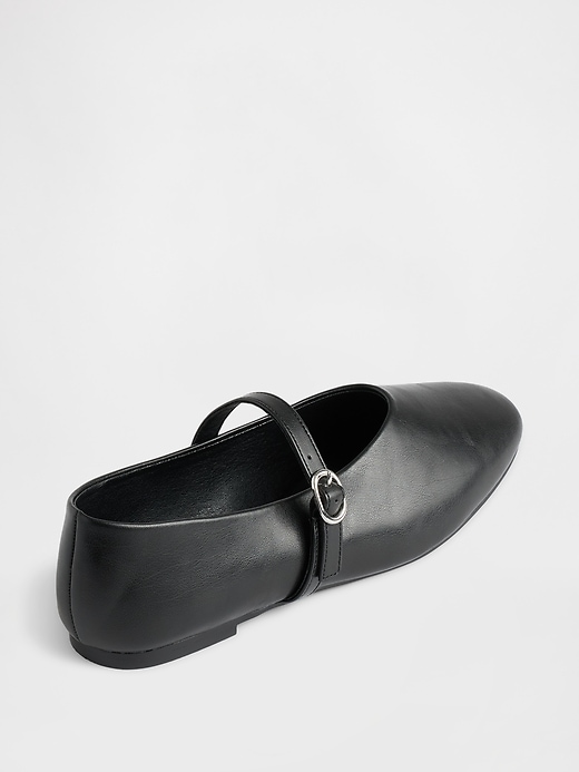 Image number 4 showing, Mary Jane Flats