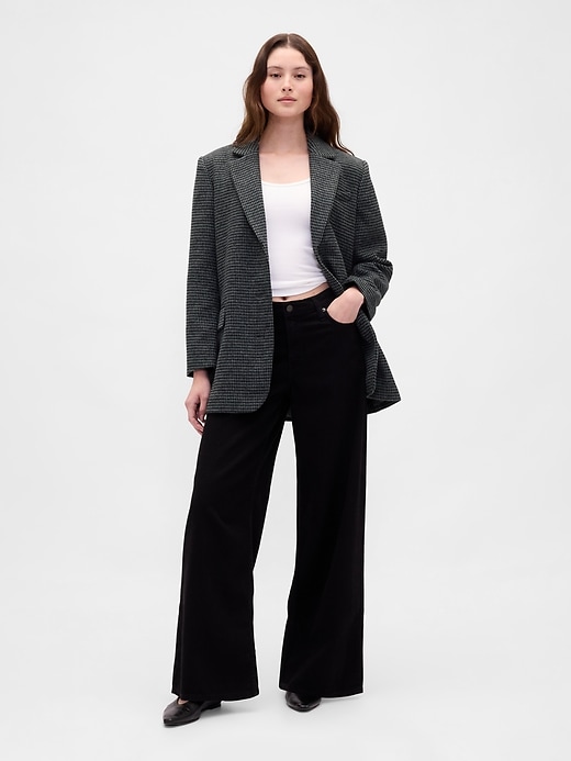 2 of 8 showing, with the color Grey plaid of product Relaxed Houndstooth Blazer