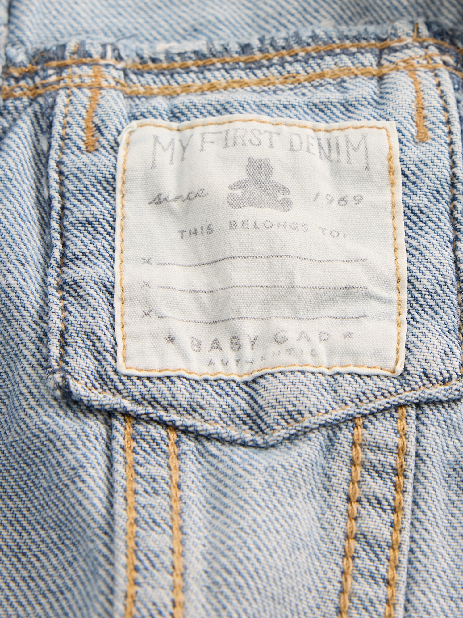 Детские куртки Gap Baby UltraSoft Icon Denim Jacket — фото 4