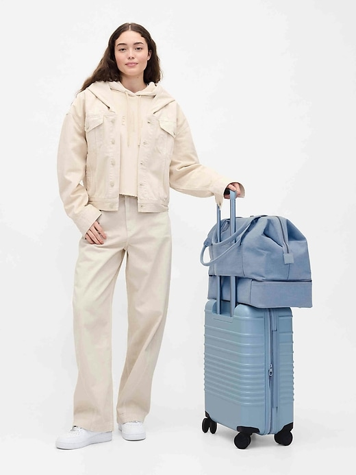 Image number 2 showing, Gap × BÉIS Carry-On Roller